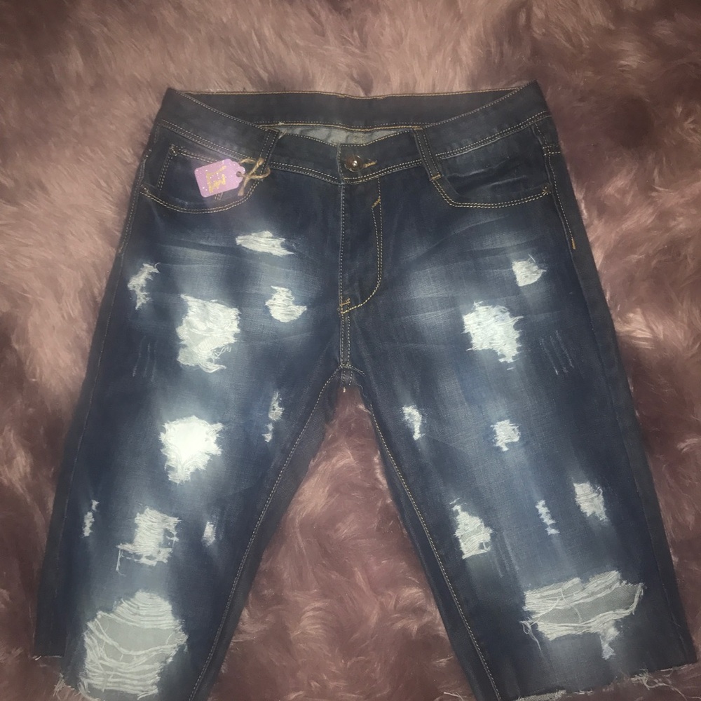Ripped up Jean Bermuda shorts
